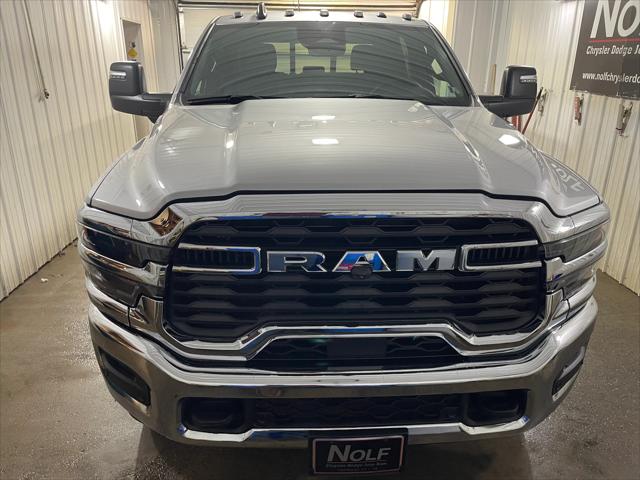 2026 RAM Ram 2500 RAM 2500 TRADESMAN CREW CAB 4X4 64 BOX
