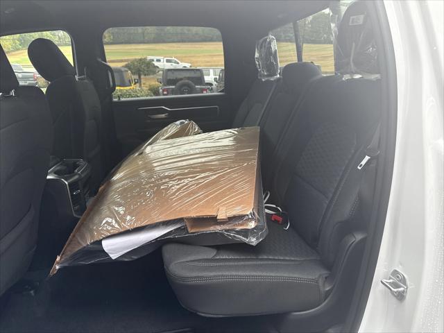 2026 Ram 1500 Big Horn Crew Cab 4x4 5'7" Box