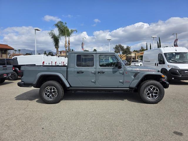 2025 Jeep Gladiator GLADIATOR RUBICON X 4X4