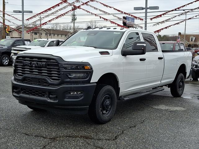 2026 RAM Ram 2500 RAM 2500 TRADESMAN CREW CAB 4X4 8 BOX
