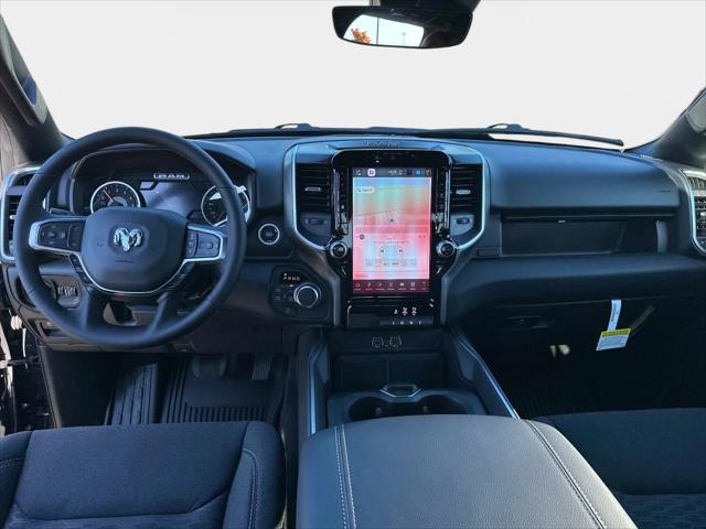 2026 Ram 1500 Big Horn Crew Cab 4x4 5'7" Box