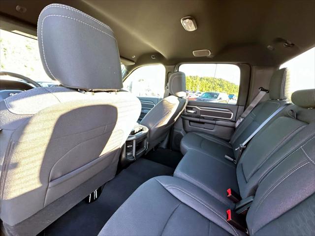 2026 Ram 2500 Big Horn Crew Cab 4x4 6'4" Box