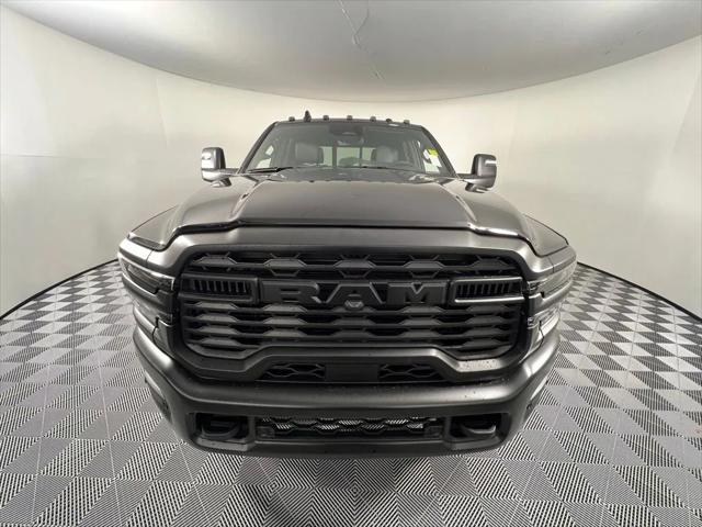 2026 RAM Ram 2500 RAM 2500 TRADESMAN CREW CAB 4X4 64 BOX