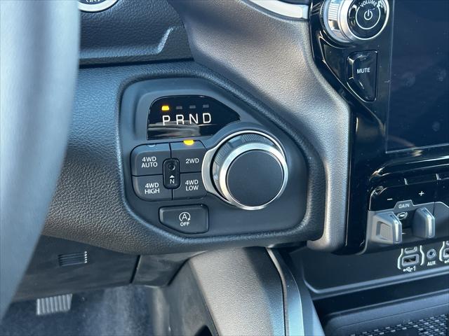 2026 Ram 1500 Big Horn Crew Cab 4x4 5'7" Box