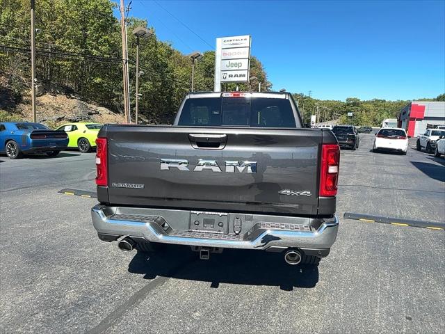 2026 Ram 1500 Laramie Crew Cab 4x4 5'7" Box
