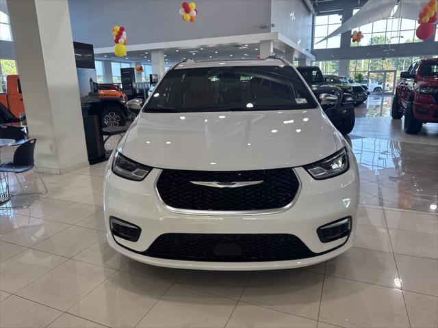2026 Chrysler Pacifica PACIFICA PINNACLE