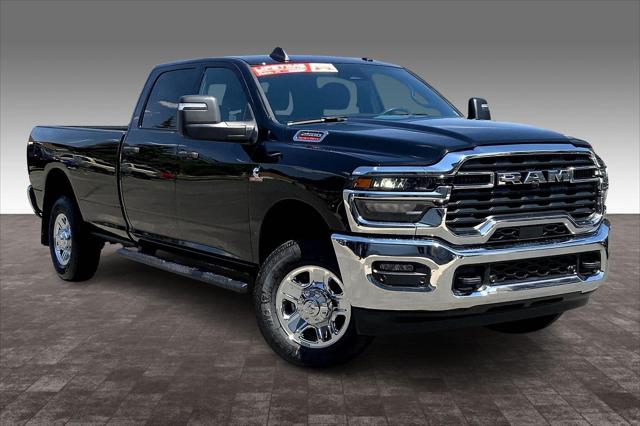2026 RAM Ram 2500 RAM 2500 TRADESMAN CREW CAB 4X4 8 BOX