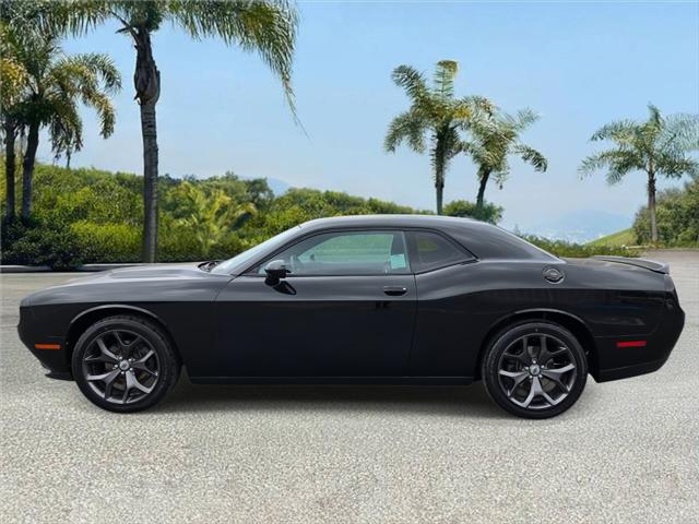 2018 Dodge Challenger SXT Plus