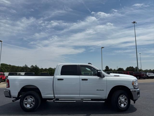 2024 RAM 2500 Big Horn Crew Cab 4x4 64 Box