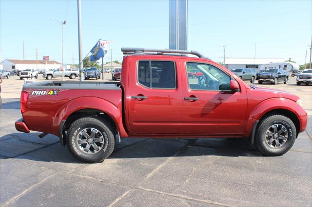 2020 Nissan Frontier Crew Cab PRO-4X 4x4 2020 Nissan Frontier Crew Cab PRO-4X 4x4