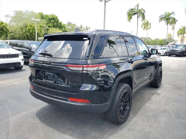 2024 Jeep Grand Cherokee Limited 4x2