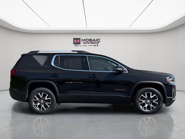 2023 GMC Acadia AWD SLT