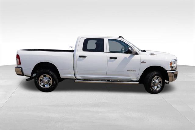 2021 RAM 3500 Tradesman Crew Cab 4x4 64 Box