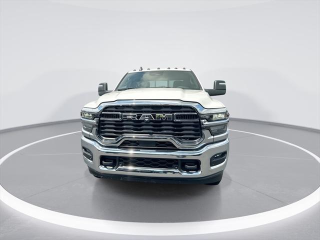2025 RAM Ram 2500 RAM 2500 TRADESMAN CREW CAB 4X4 64 BOX