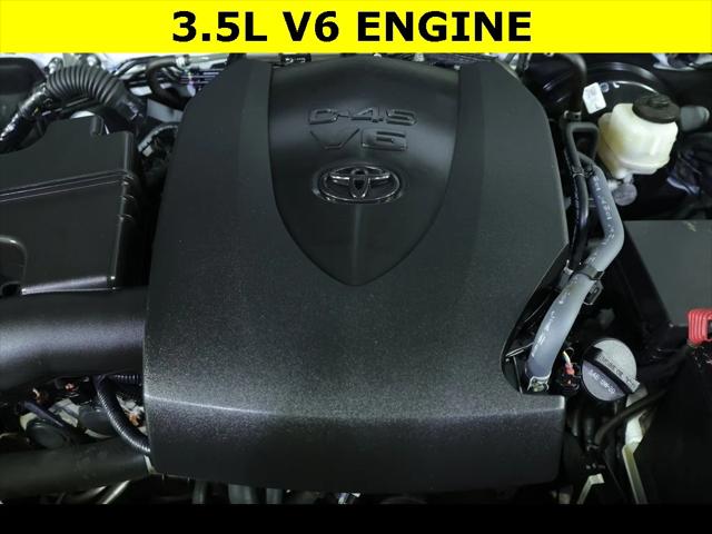 2022 Toyota Tacoma SR5 V6 2022 Toyota Tacoma SR5 V6