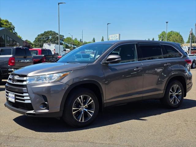 2019 Toyota Highlander LE 2019 Toyota Highlander LE