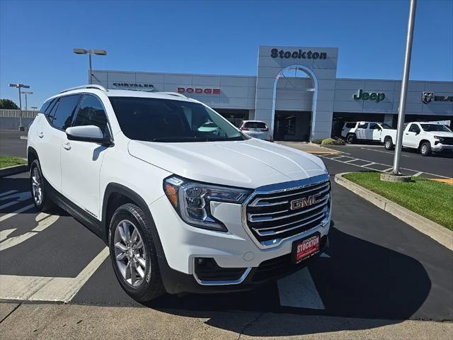2024 GMC Terrain AWD SLT