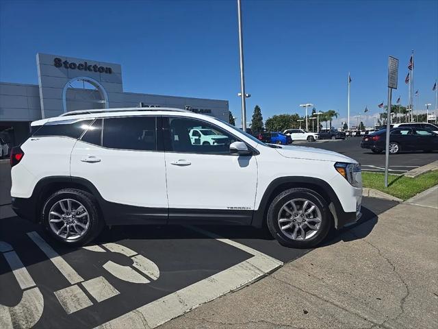 2024 GMC Terrain AWD SLT