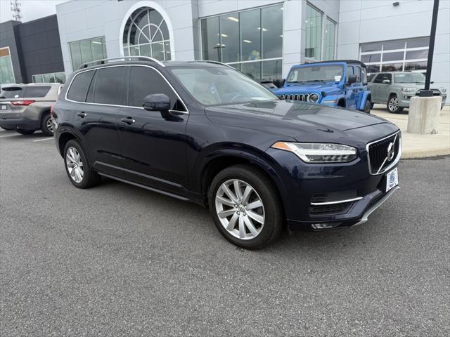 2016 Volvo XC90 T6 Momentum 2016 Volvo XC90 T6 Momentum
