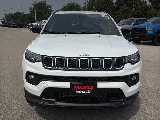 2025 Jeep Compass COMPASS LATITUDE 4X4