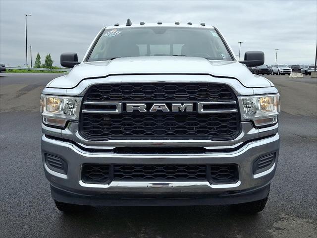 2020 RAM 2500 Tradesman Crew Cab 4X4 8 Box