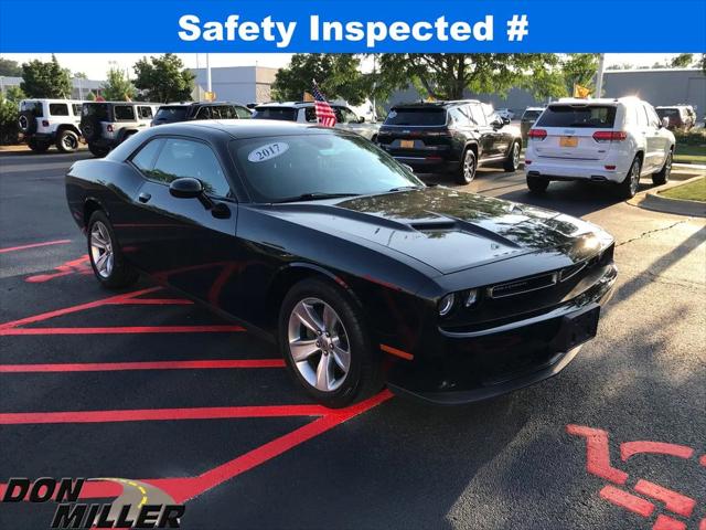 2017 Dodge Challenger SXT