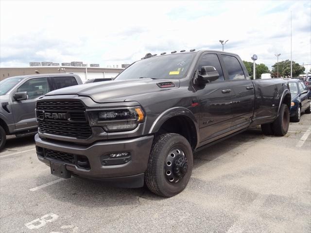 2022 RAM 3500 Limited Crew Cab 4x4 8 Box