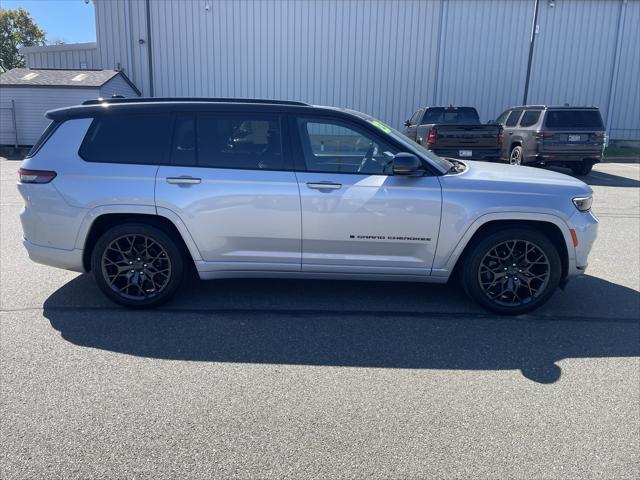 2023 Jeep Grand Cherokee L Summit Reserve 4x4 2023 Jeep Grand Cherokee L Summit Reserve 4x4