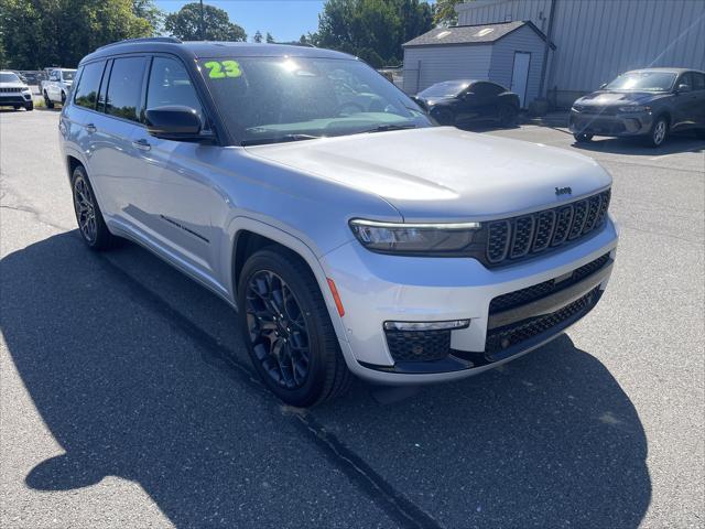 2023 Jeep Grand Cherokee L Summit Reserve 4x4 2023 Jeep Grand Cherokee L Summit Reserve 4x4