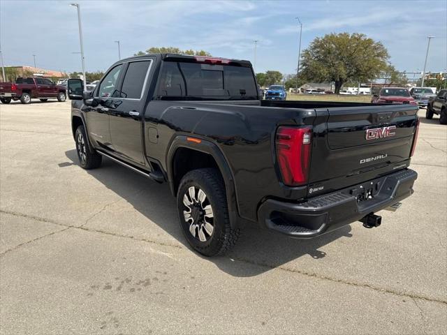 2025 GMC Sierra 2500HD 4WD Crew Cab Standard Bed Denali