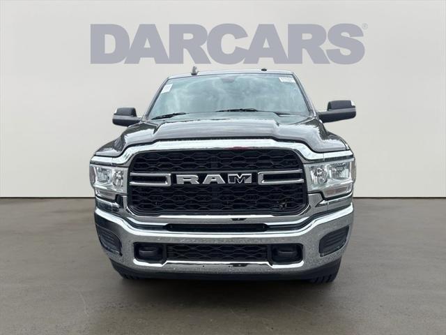 2021 RAM 3500 Tradesman Crew Cab 4x4 8 Box