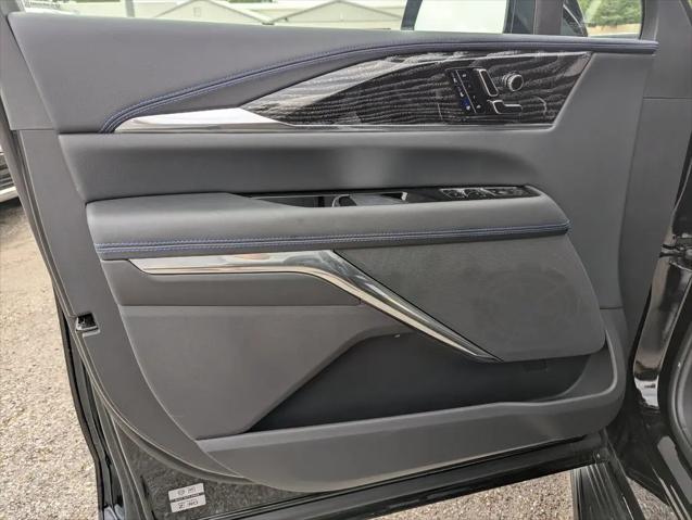 2026 Cadillac Escalade IQL Luxury AWD