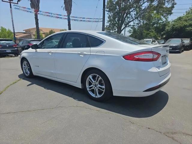 2016 Ford Fusion Hybrid Titanium