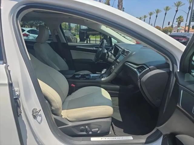 2016 Ford Fusion Hybrid Titanium