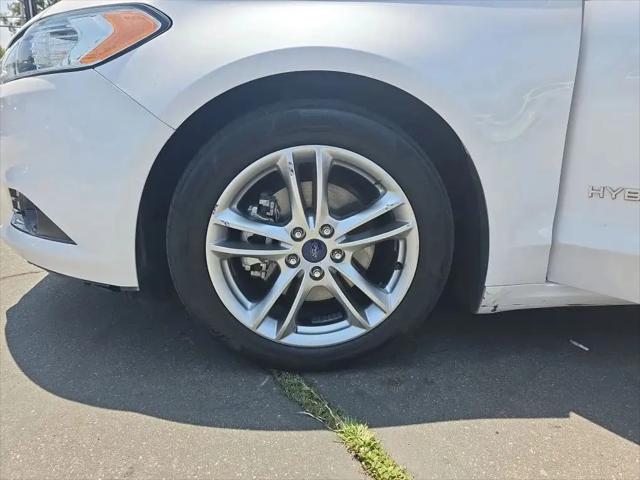 2016 Ford Fusion Hybrid Titanium