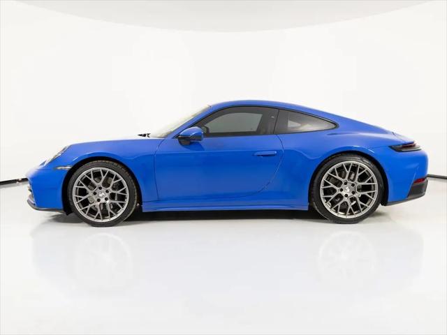 2025 Porsche 911 Carrera