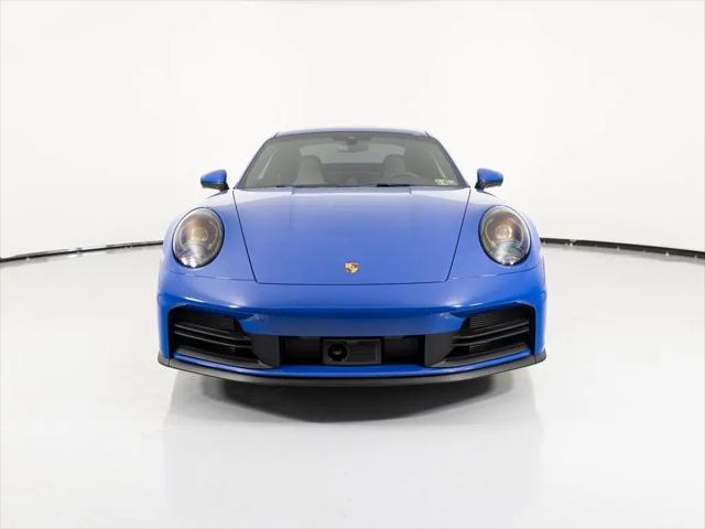 2025 Porsche 911 Carrera
