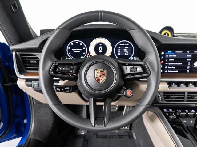 2025 Porsche 911 Carrera