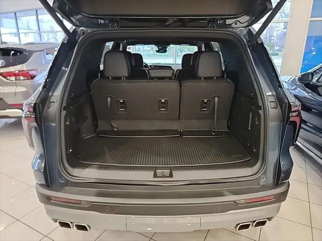 2026 Chevrolet Traverse FWD LT