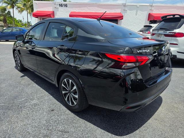 2020 Nissan Versa S Xtronic CVT