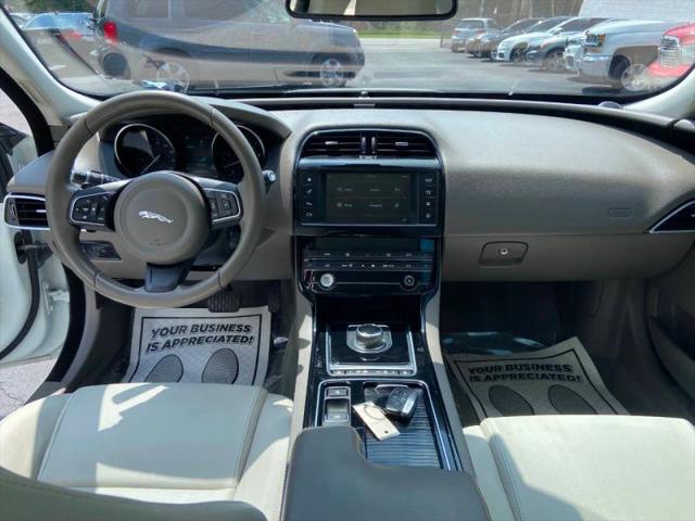 2018 Jaguar XE 25t Premium