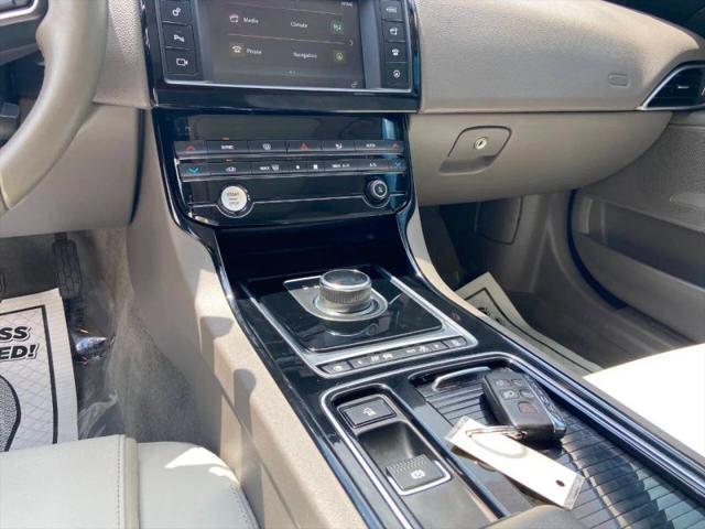 2018 Jaguar XE 25t Premium