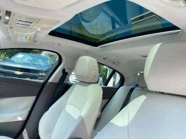 2018 Jaguar XE 25t Premium