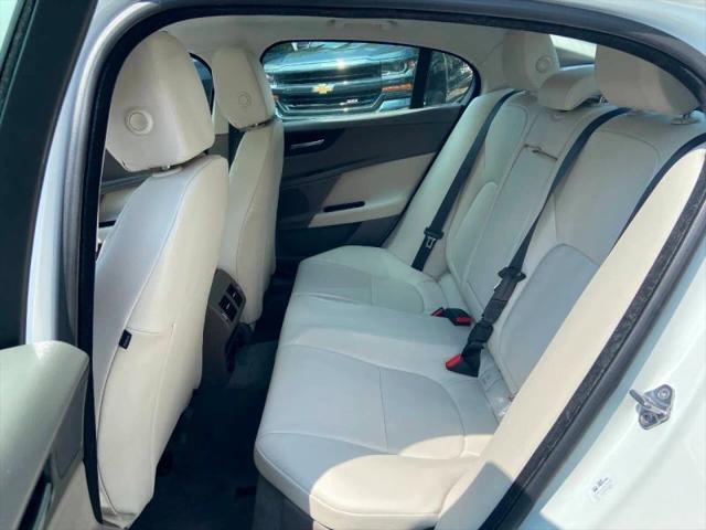 2018 Jaguar XE 25t Premium