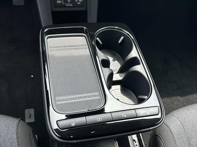 2025 Hyundai IONIQ 5 SE