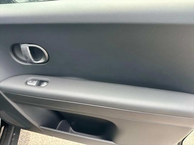 2025 Hyundai IONIQ 5 SE