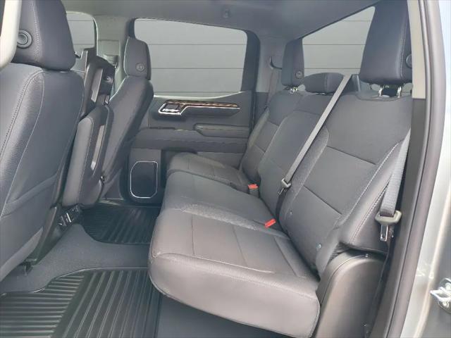 2026 Chevrolet Silverado 1500 4WD Crew Cab Short Bed LT with 2FL