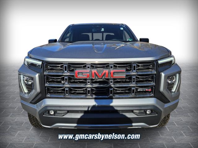 2025 GMC Canyon 4WD AT4