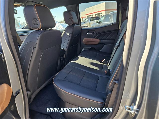 2025 GMC Canyon 4WD AT4