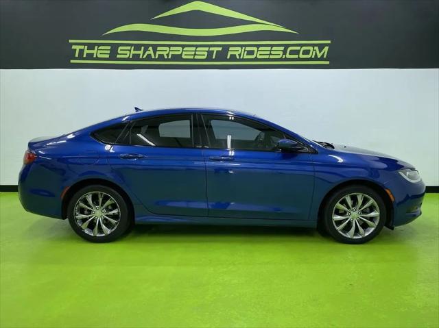 2016 Chrysler 200 S